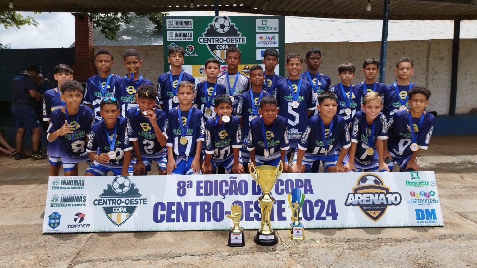 Esporte Clube Castelo de Gurupi Conquista a Copa Centro-Oeste com Três Troféus nas Categorias de Base